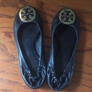 Black Leather Tory Burch Flats with Silver Design